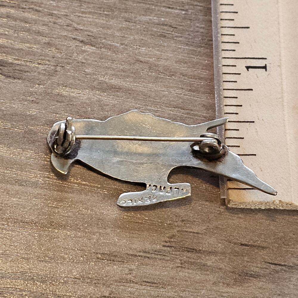 Alpaca Silver and Abalone Parrot Bird Brooch - Picture 2 of 6